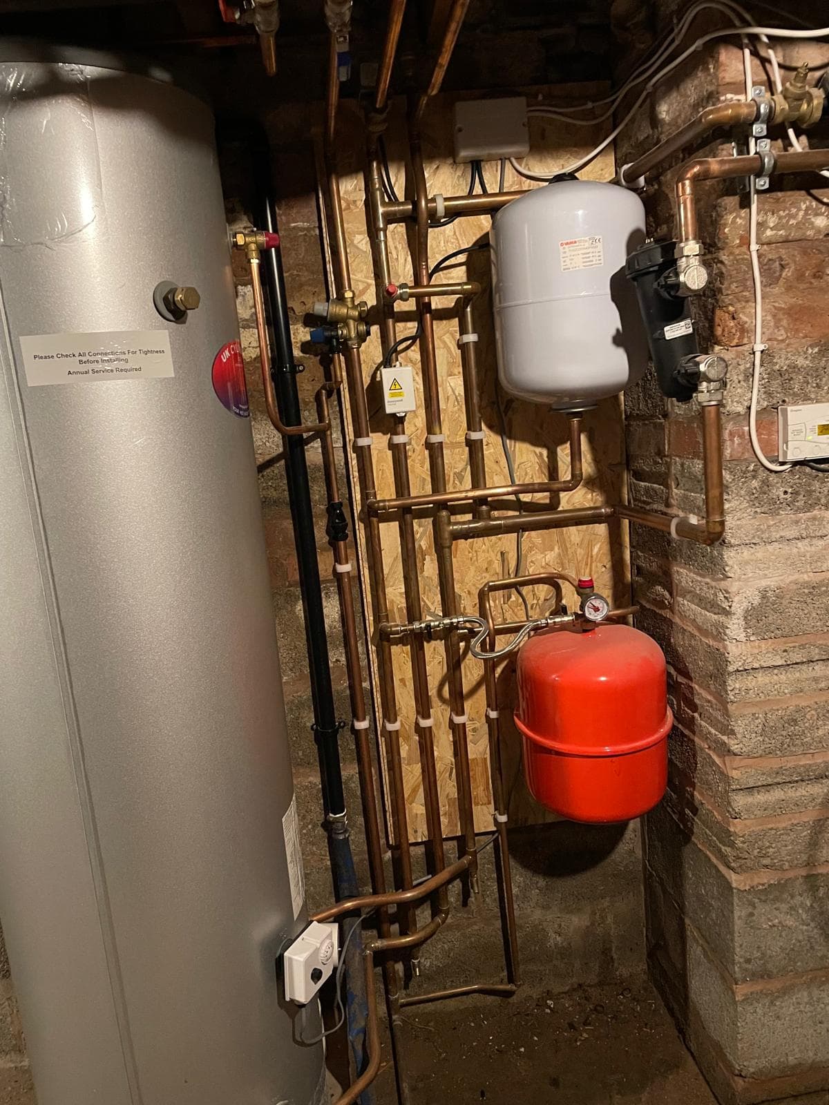 Unvented Hot Water Cylinder Installation